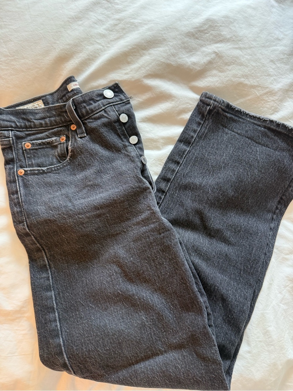 Levi’s ribcage straight ankle jeans